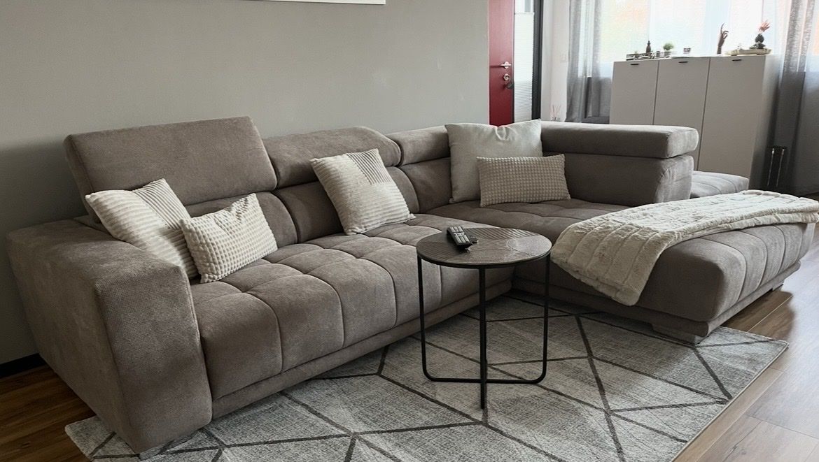 Pfister Sofas: Ecksofa Xora – Neuf (Voir description) à Gossau ZH par cel_8n5k