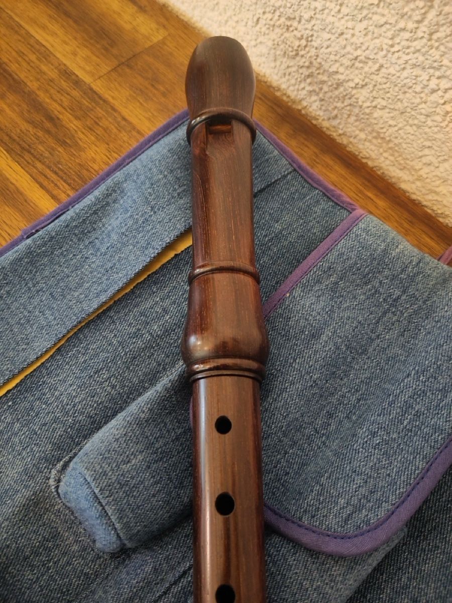 Strumenti musicali: KUNG AltblockflÖte STUDIO aus Padouk inkl. Tasche – Usato da Grosshöchstetten venduto da phisi93 1