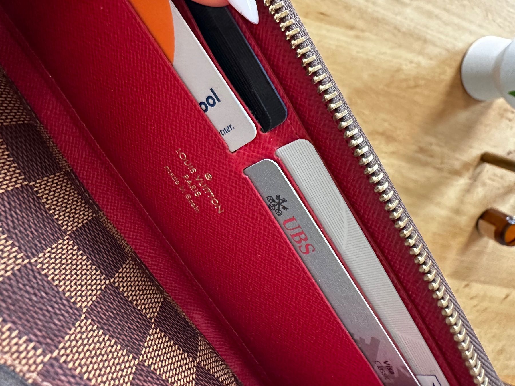 Louis Vuitton Portamonete: Louis Vuitton Damen Geldbeutel gross – Usato da Zürich venduto da lid_lqc8 2