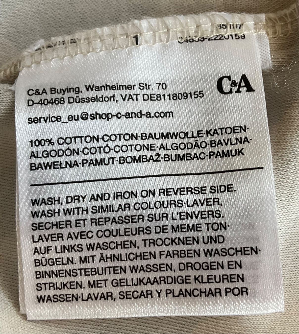 C&A T-shirt: T-shirt C&A off white et bleu – Nuovo (secondo la descrizione) da Corseaux venduto da Mililaforet75 2