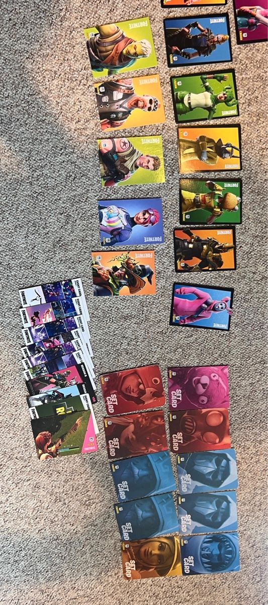 Panini Cartes à collectionner: Fortnite Sammelkarten Karten Sammlung – D'occasion à Stäfa par Leira02 1