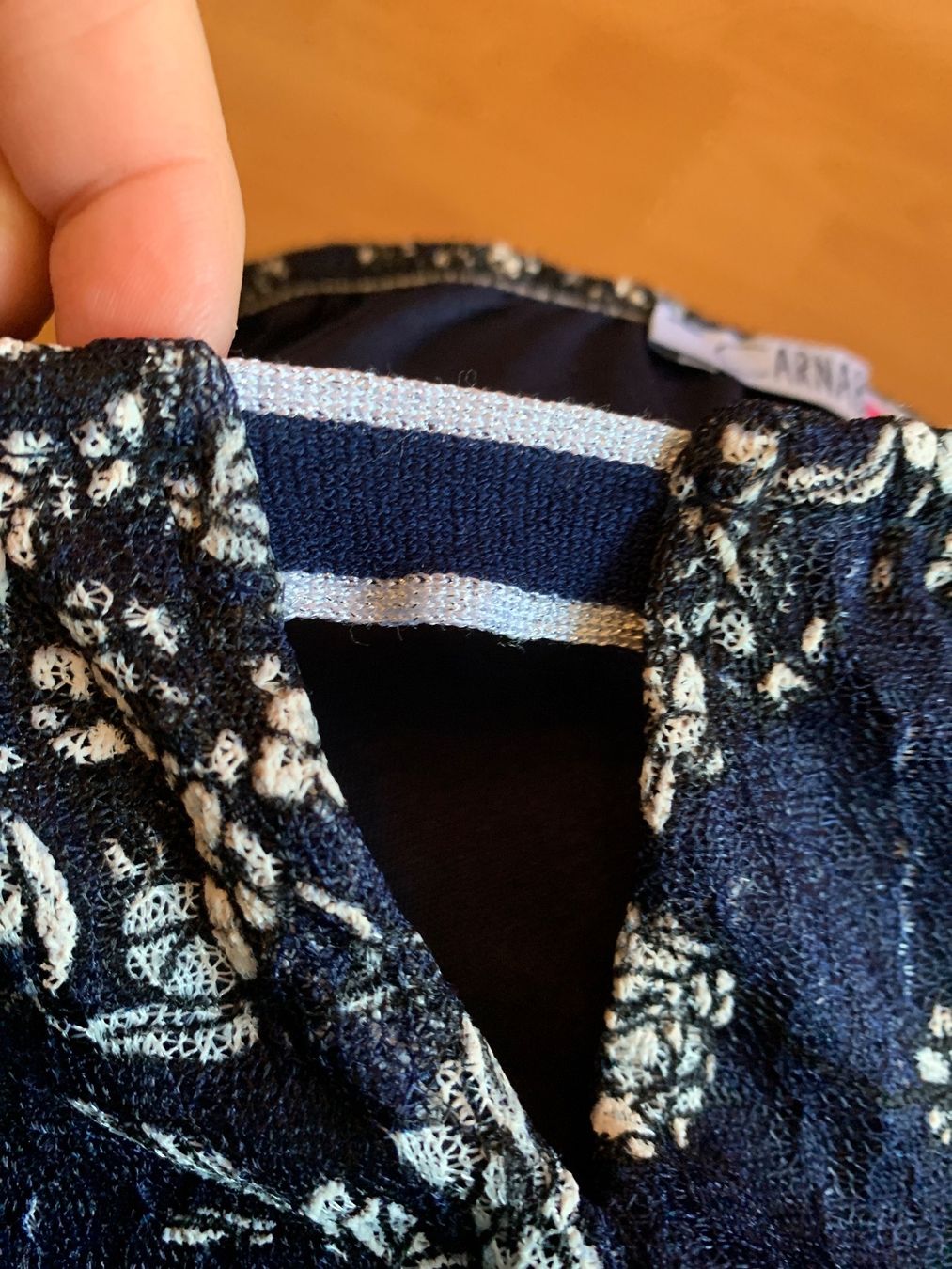 Blusen: Jolie blouse Carnaby t. 40 – Gebraucht aus MEYRIN von Gwendo10 4