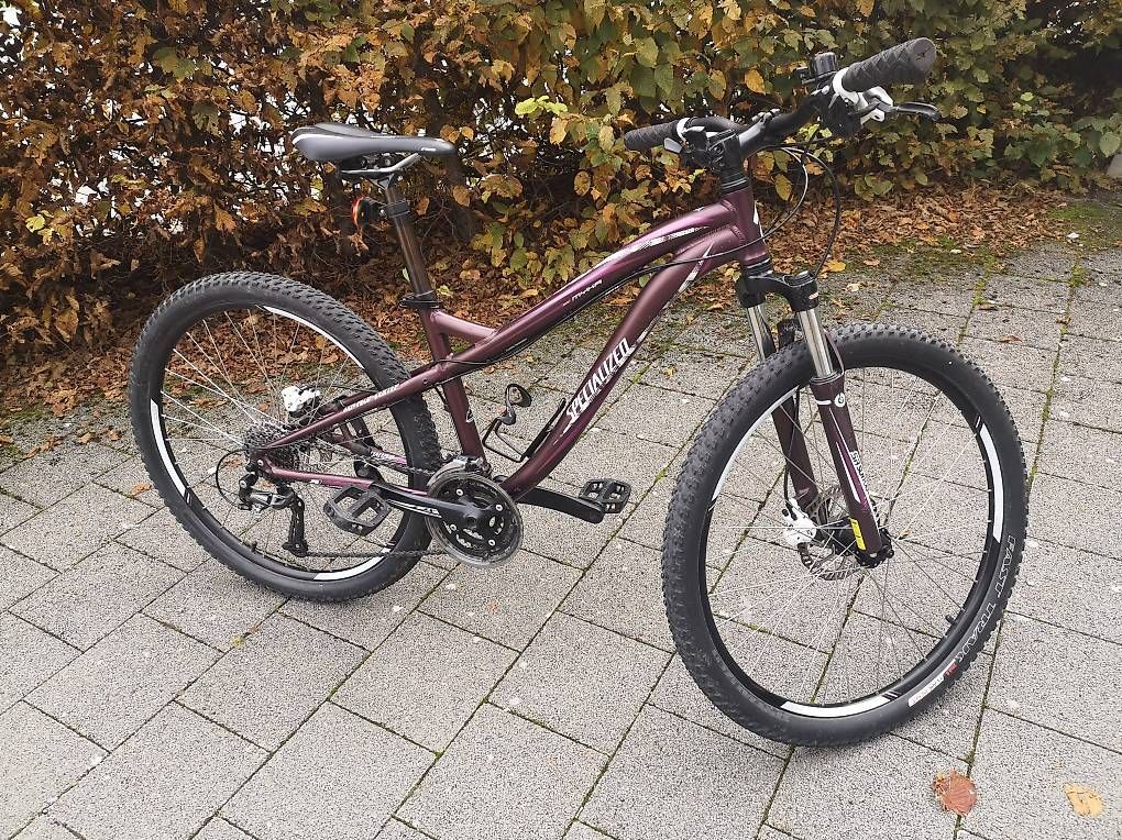 Vélos: Mountainbike Specialized – D'occasion à Tentlingen par