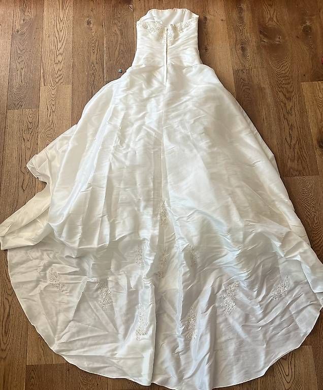 Kleider: robe de mariée – Gebraucht aus Riaz von kar_6fpj 3