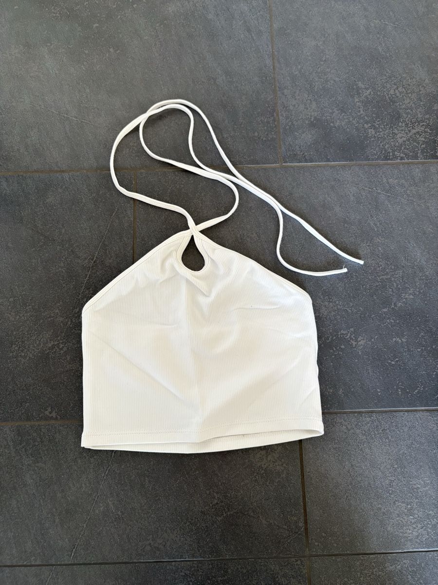 H&M Lotti di vestiti: Verschiedene Tops in Grösse S – Usato da Schwarzenbach SG venduto da Manmar 8