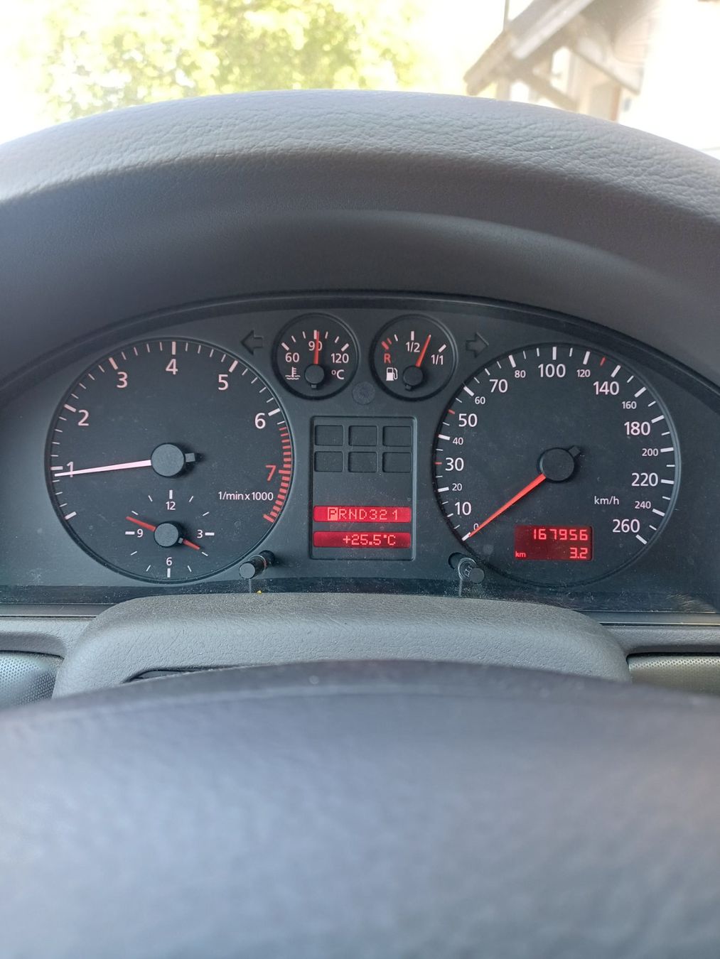 Audi Autos: AUDI A4 – Defekt aus Sempach Station von Sachs77 8
