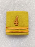 Schulterpatte Oberleutnant Bataillon 4