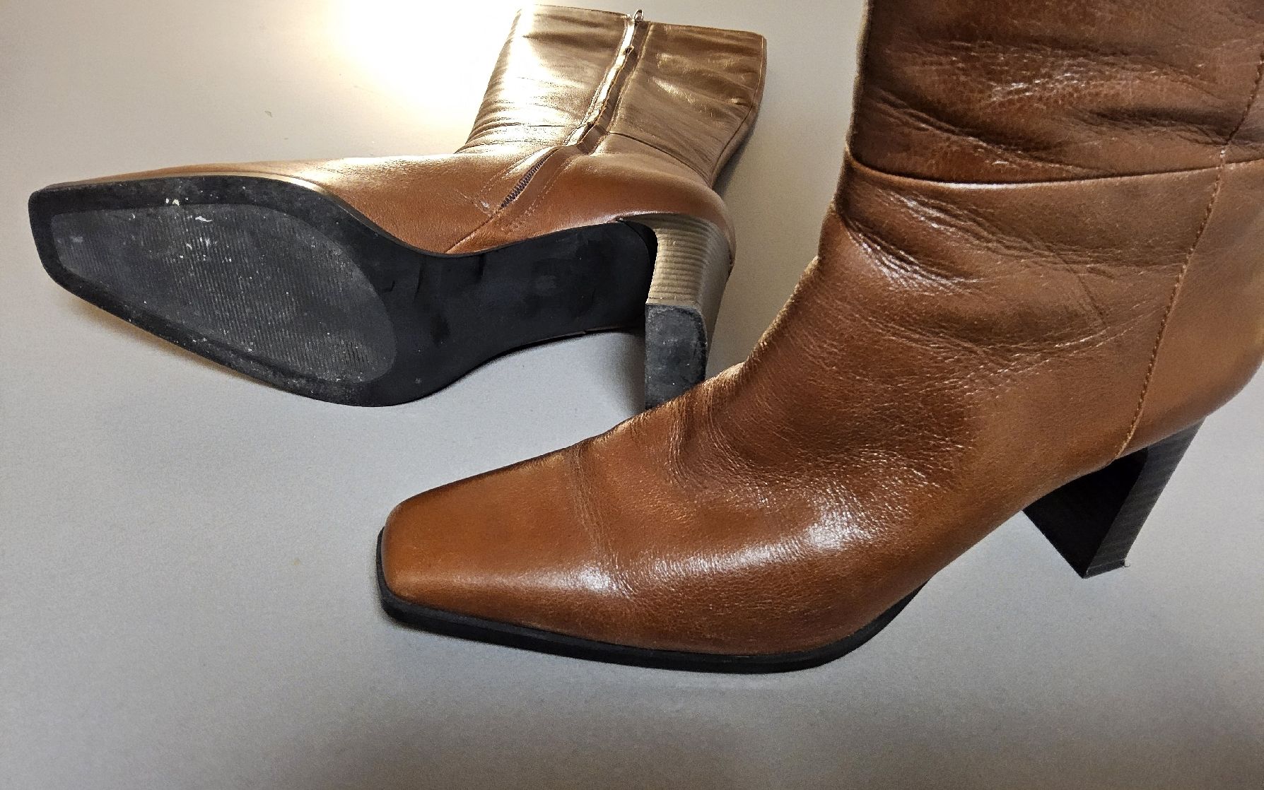 Scarpe da donna: Stivali MNG 40 – Usato da Savosa venduto da Vaschinala 1