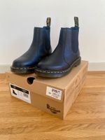 Dr. Martens Chelsea Boots 2976