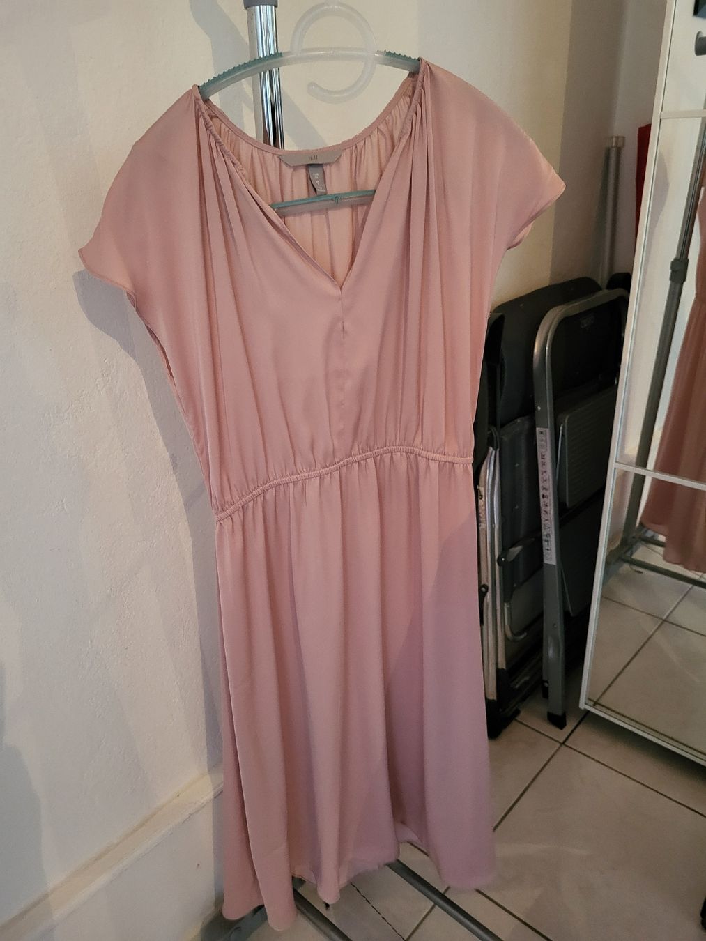 H&M Kleider: Kleid Rosa Grösse 36 – Neu (gemäss Beschreibung) aus Péry von jac_27q5