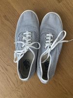Vans gestreift