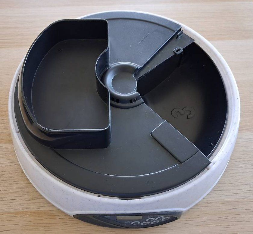 Mangimi: Futternapf automatisch – Usato da Dietlikon venduto da Sombi94 2