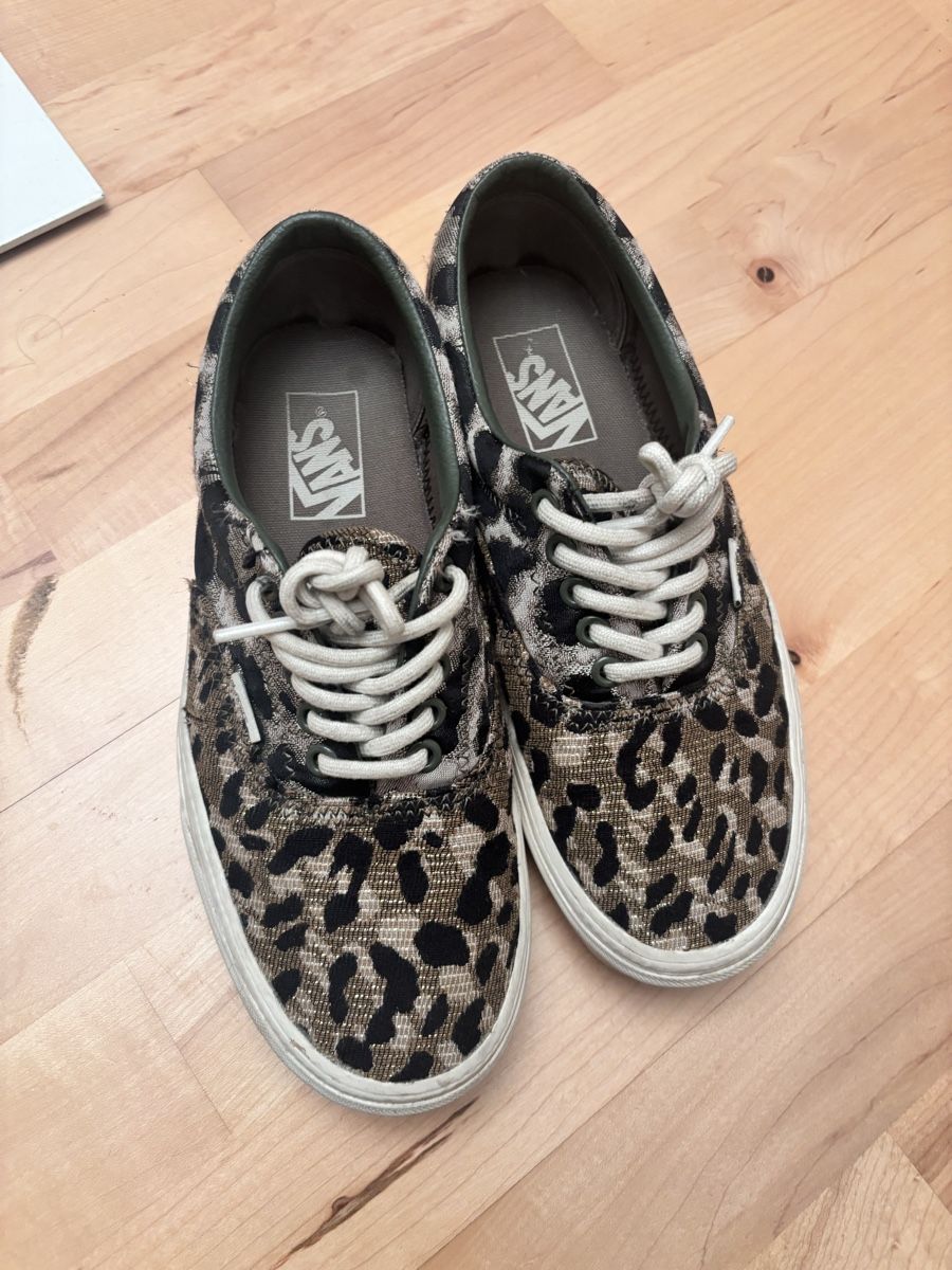 Vans Scarpe da donna: Vans Leopardenmuster, Gr. 39 – Usato da Bern venduto da JoMM