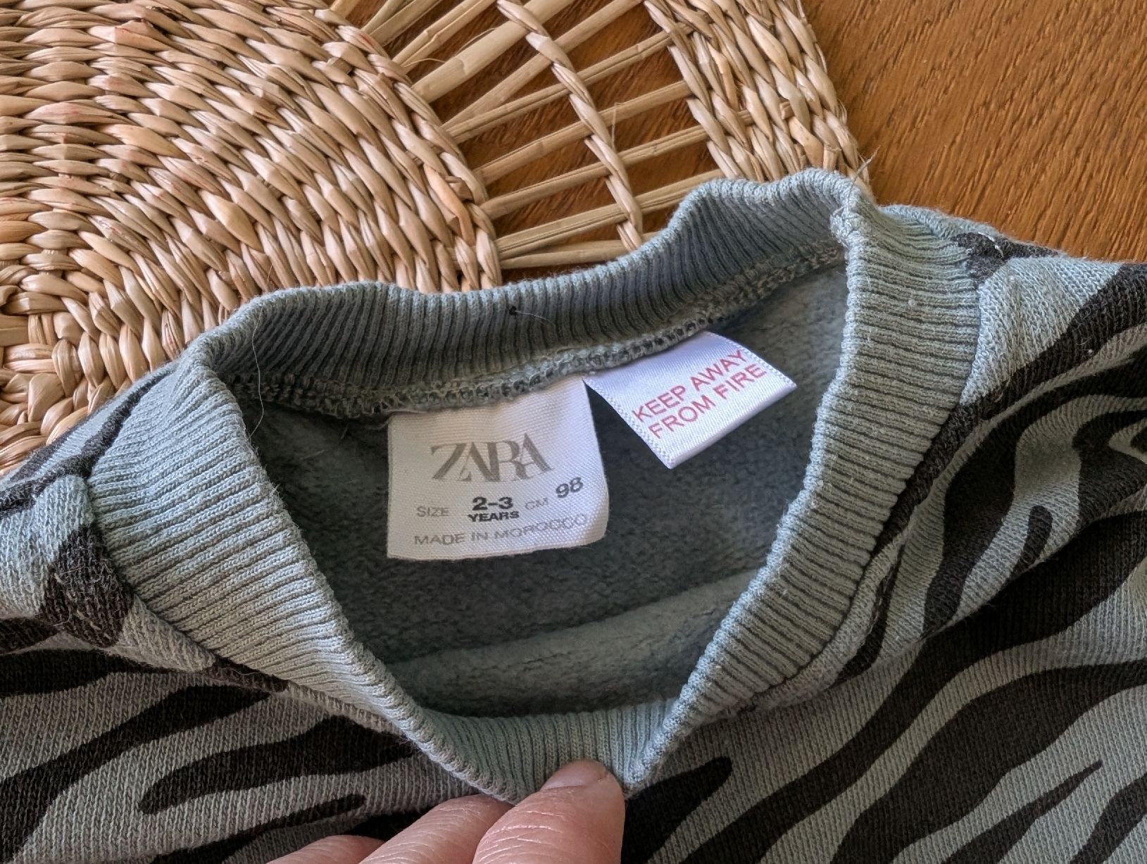 Zara Maglioni & Felpe: 98 Zara Pullover Tiger hellblau – Usato da Wald ZH venduto da rammyly 1