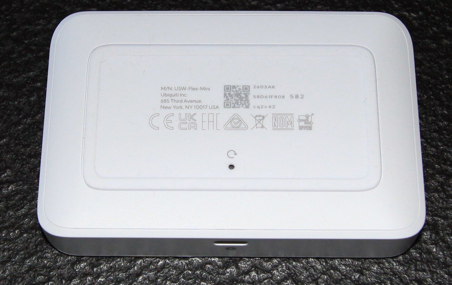 Ubiquiti Hubs & Switches: Ubiquiti Switch USW Flex Mini – Neuf (Voir description) à Herzogenbuchsee par brecm 2
