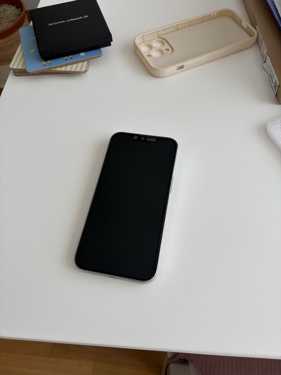 Apple Handys / Smartphones: I Phone 13 Pro – Defekt aus Urdorf von be_bravee