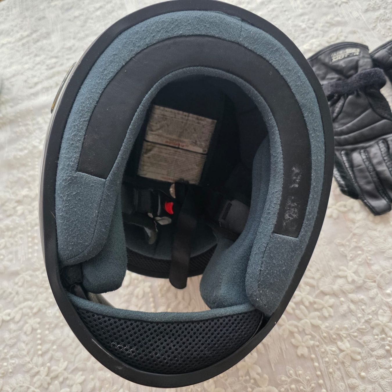 Caschi & visiere: Motorradhelm mit Handschuhe, Grösse M. Super Angebot! – Usato da Rheinsulz venduto da Dred 3