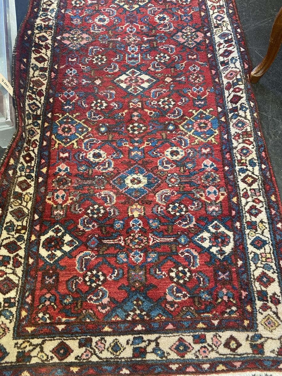 Tappeti: Schöne Perser Teppich Läufer – Usato da Männedorf venduto da Adamiat