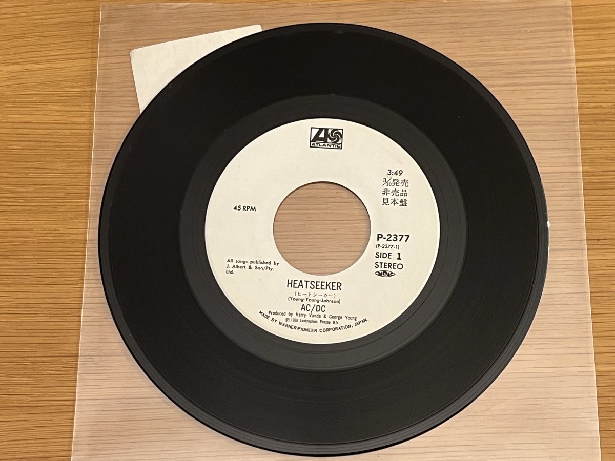 Dischi in vinile: AC/DC Heatseeker Single Japan Promo – Usato da Basel venduto da Vinyloase 2