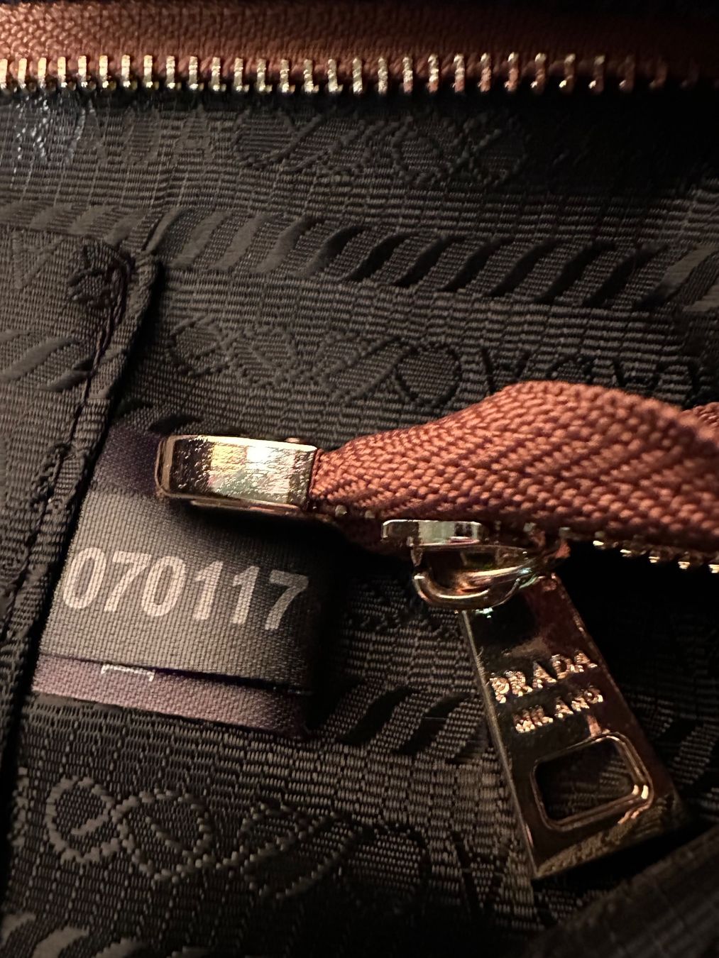Borse da donna: Sac Prada authentique noir - Edition limitée Eté 2024 – Usato da Lausanne venduto da artnouveau04 4