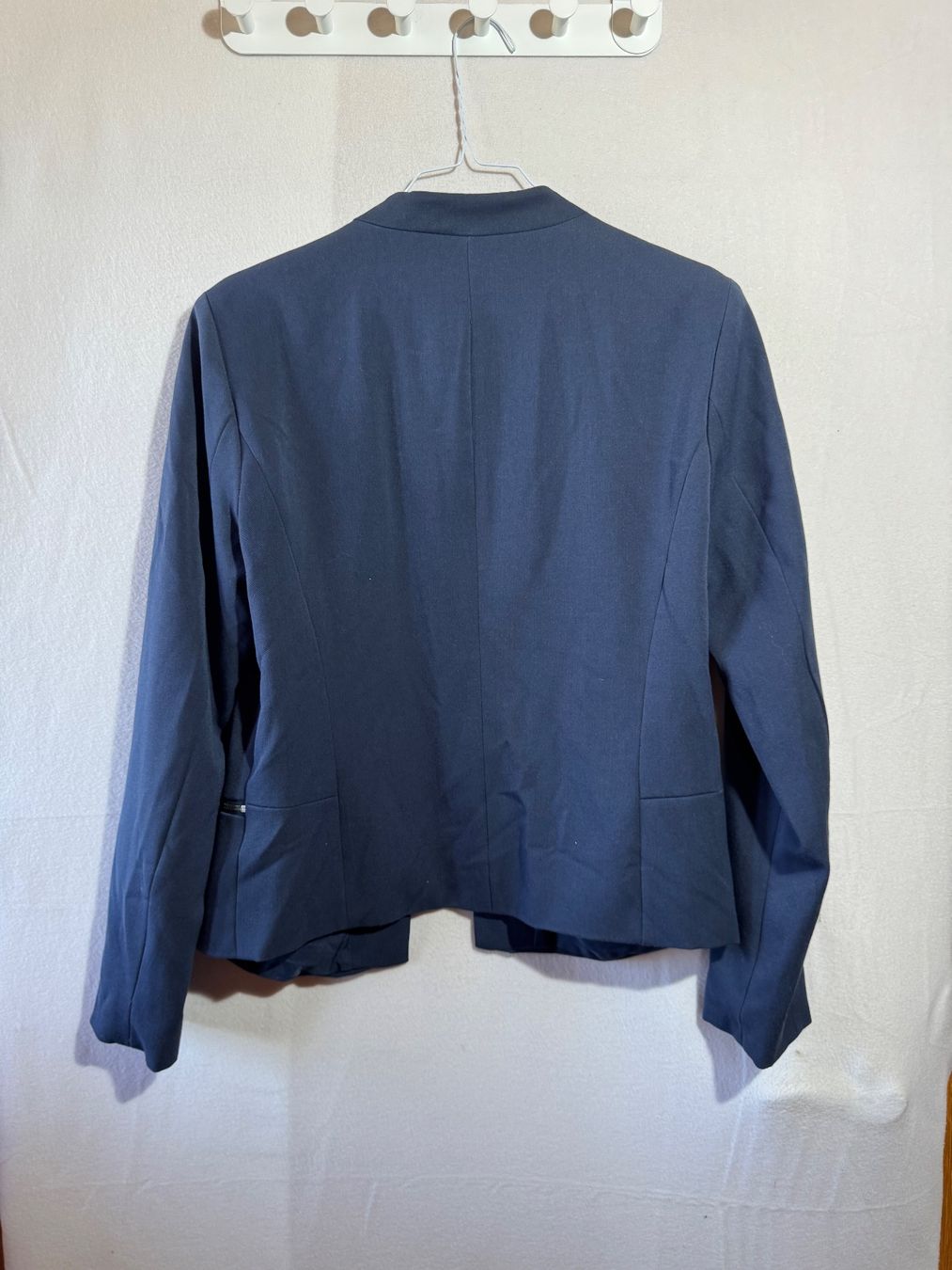 Only Giacche: Dunkelblauer Blazer von Only Gr. 40 – Usato da Grosswangen venduto da SALE_SALE_SALE 5