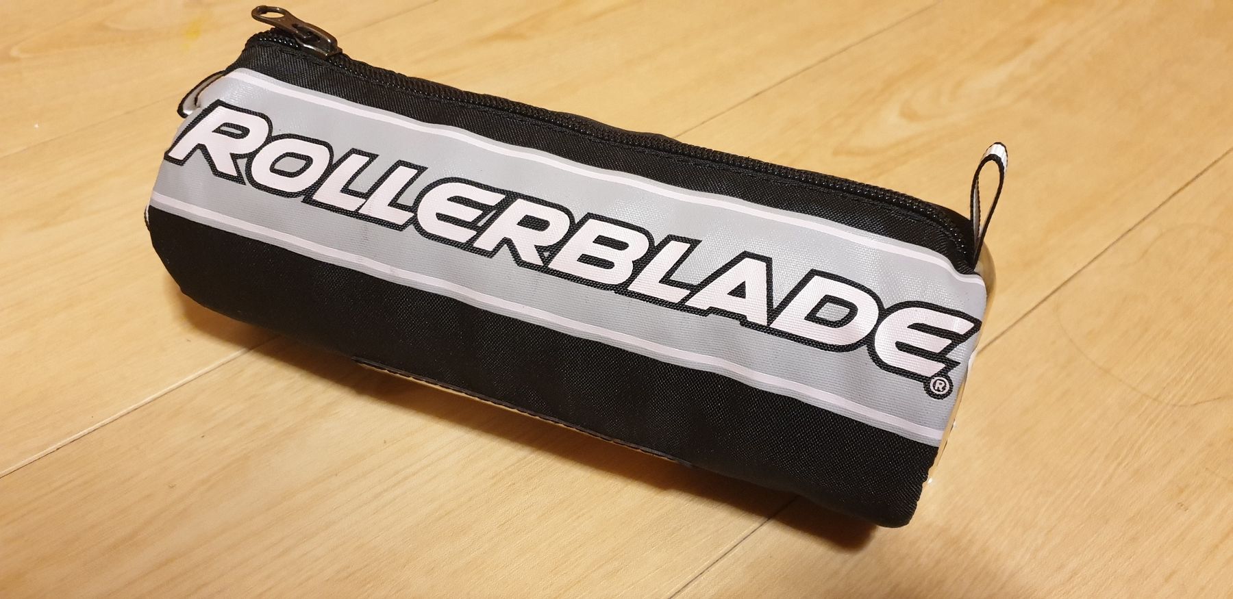 Altri accessori: 8x RollerBlade 84mm / SG7 Inlinen-Rollen – Nuovo e nell'imballaggio originale da Val D Illiez venduto da SnowRoof 1