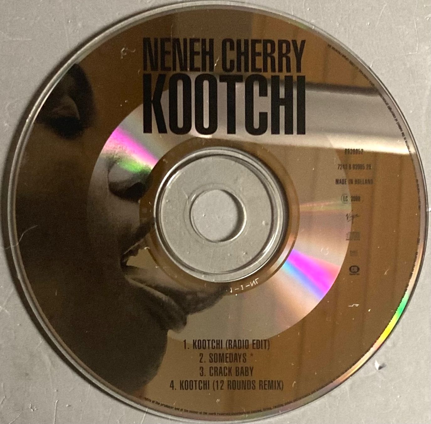 CD: NENEH CHERRY - KOOTCHI – Usato da Poliez-Pittet venduto da Newtown-Records 1