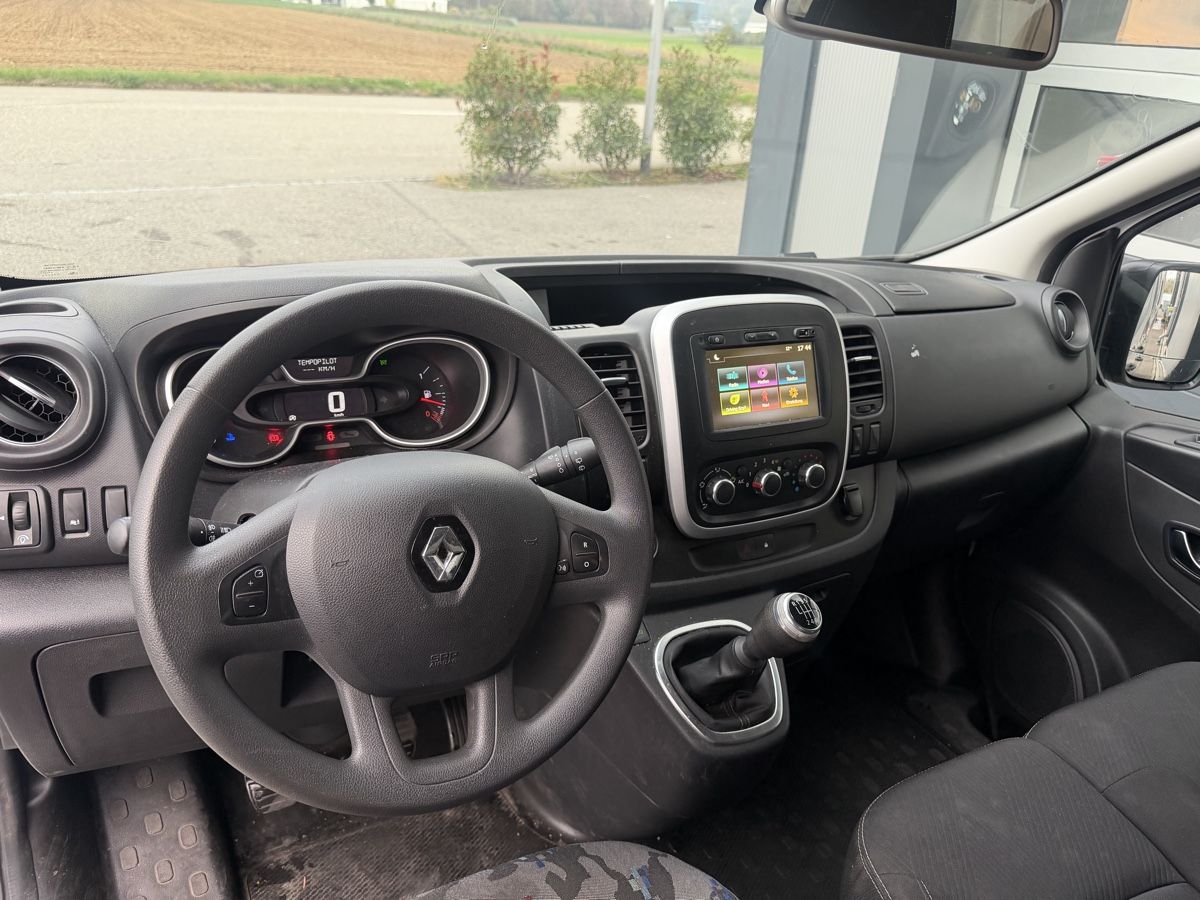 Renault Véhicules utilitaires: Renault Trafic 2.0 dCi  – D'occasion à Däniken SO par Geraluxcar 6