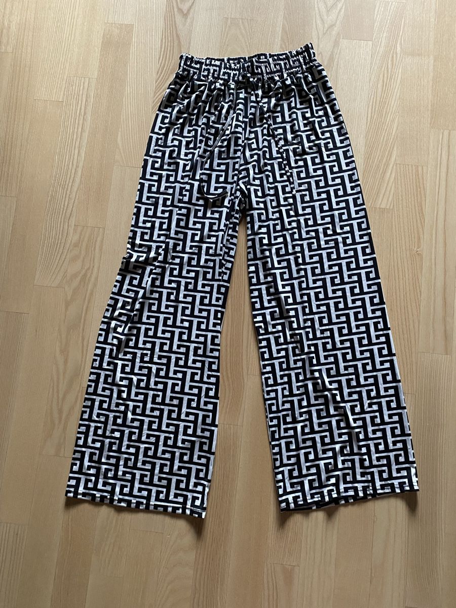 Pantaloni: Lässige, weite Sommerhosen – Nuovo e nell'imballaggio originale da Stallikon venduto da shop100
