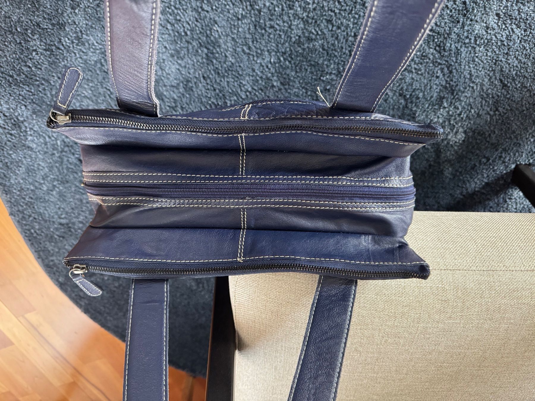 Borse da donna: Neue blaue Echtleder Tasche/Handtasche – Nuovo (secondo la descrizione) da Schüpbach venduto da 2ndHandRose 3