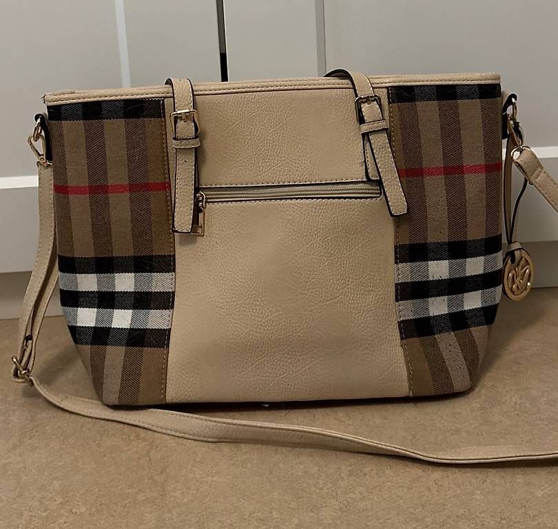 Borse da donna: Tasche Kariert – Usato da Luzern venduto da _.Horizon._
