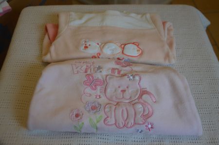 TAILLE 62 - 2 PIJAMA
