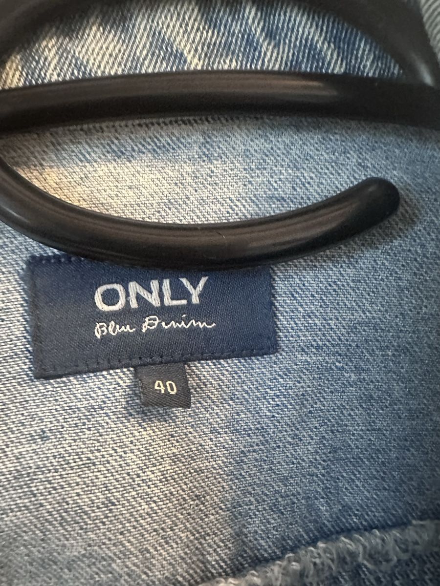 Only Giacche: Jeansjacke mit Perlen - Grösse 40 – Usato da Adlikon venduto da Chbu84 2