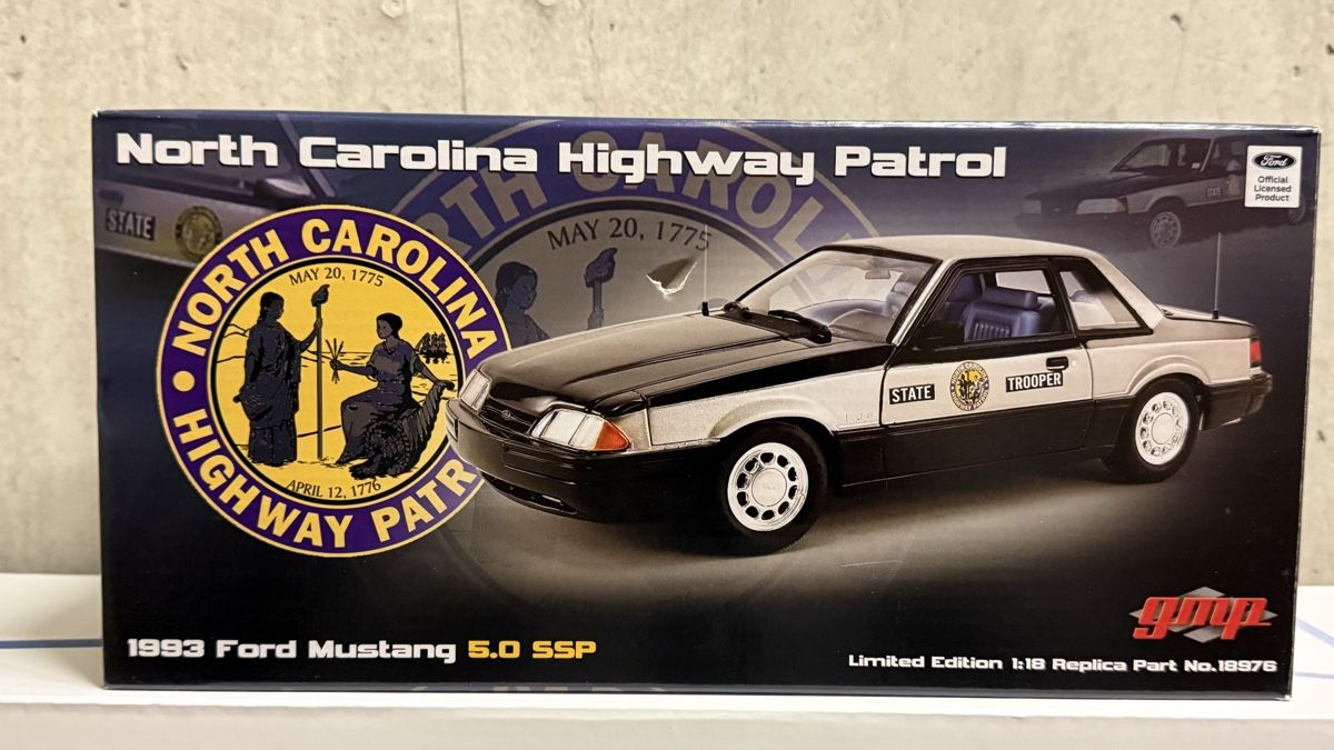GMP Modellini d'auto: Modellauto 1993 Ford Mustang 5.0 SSP State Trooper – Usato da Basel venduto da Zomeg 9