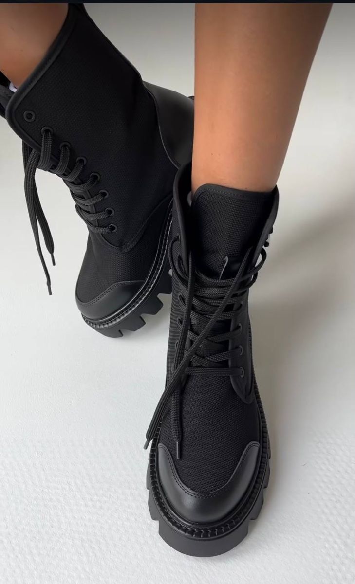 Scarpe da donna: Damenstiefel Gr 37 – Nuovo (secondo la descrizione) da Schaffhausen venduto da Katya_R 1