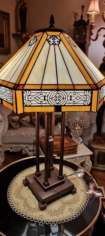 Lampade: Elegante Tiffany Lampe, Jugendstil – Nuovo e nell'imballaggio originale da Kaufdorf venduto da Nati-Nati