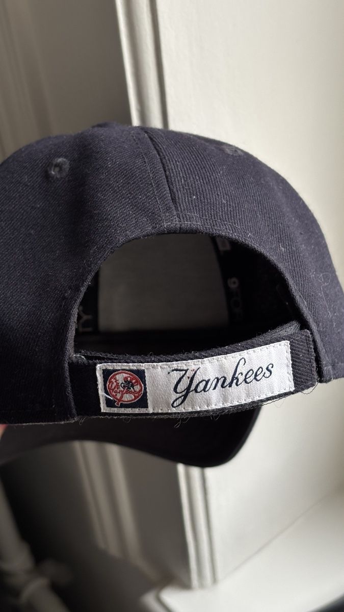 New Era Copricapi, berretti & cappellini: New Era Yankees Cap Navy – Usato da Zürich venduto da rab_gn9m 1