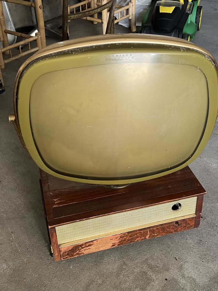 Fernseher: Rarität Fernseher Philco Predicta – Defekt aus Steffisburg von gfell2