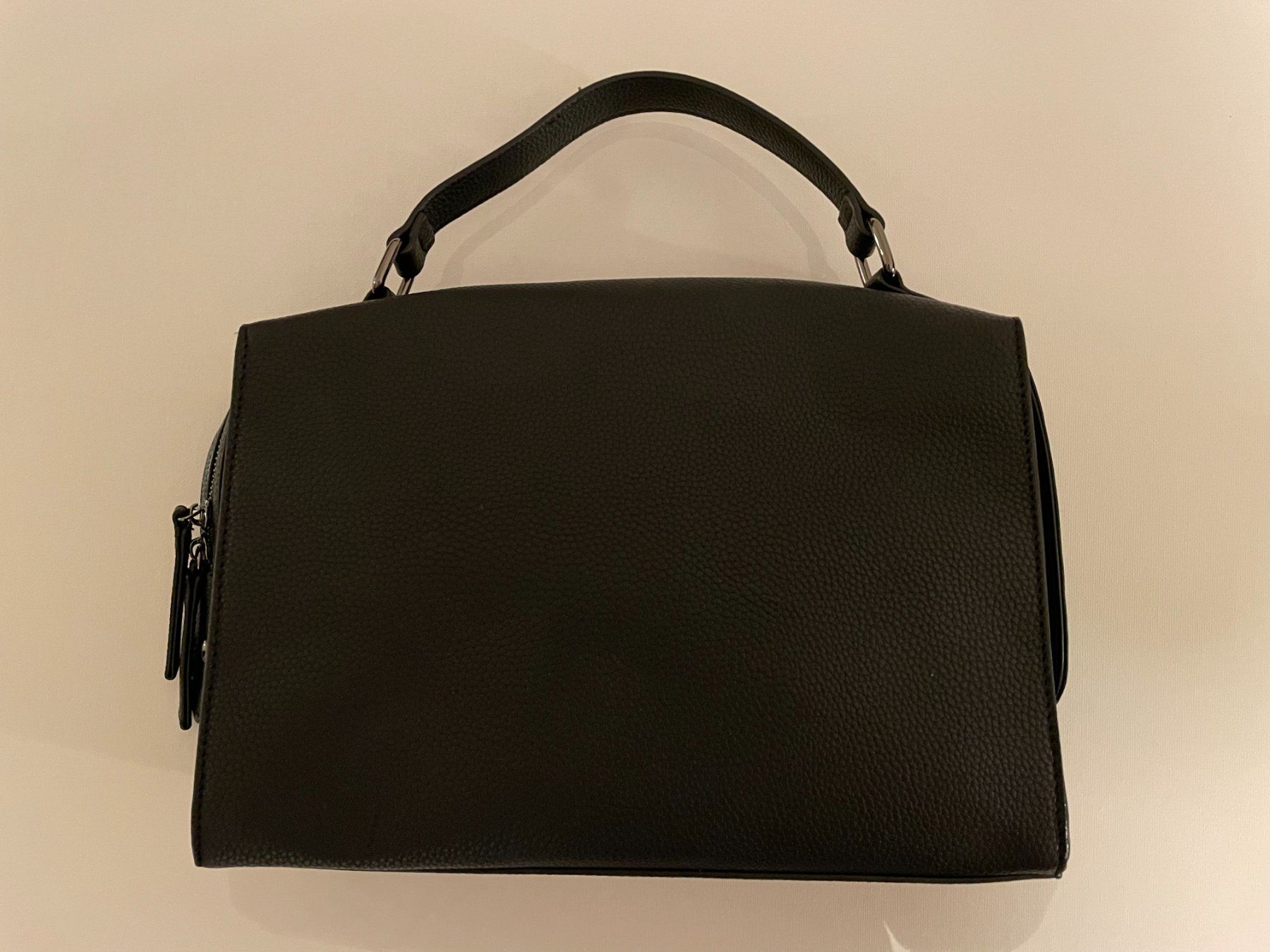 Taschen für Damen: Fly London - Black Elegant Bag – Neu (gemäss Beschreibung) aus Chiasso von Er_Mon 1