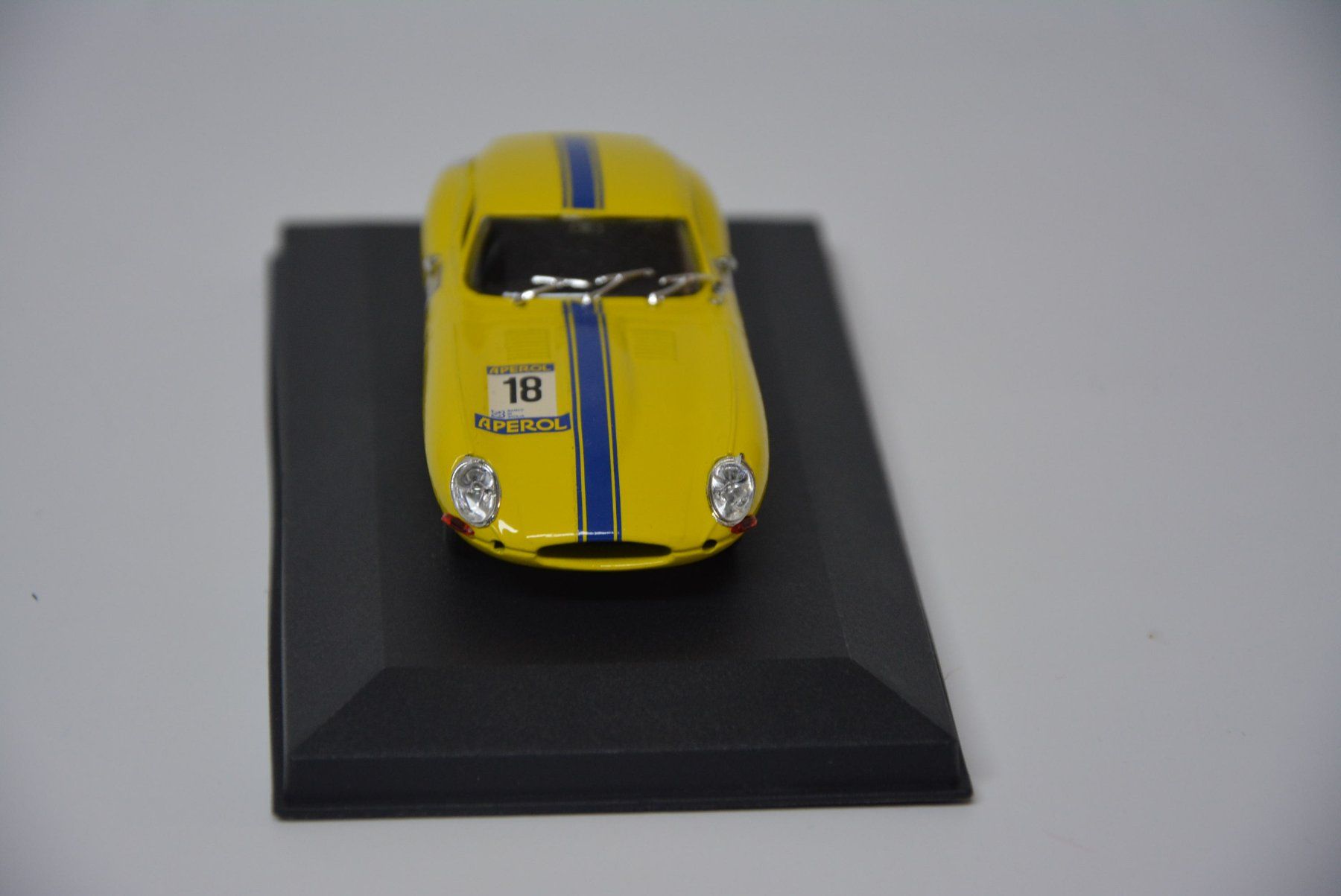 Jaguar Modellini d'auto: Jaguar E Type "Targa Florio 88"  , Box , 1:43 – Nuovo (secondo la descrizione) da Goldach venduto da Feivel9 2
