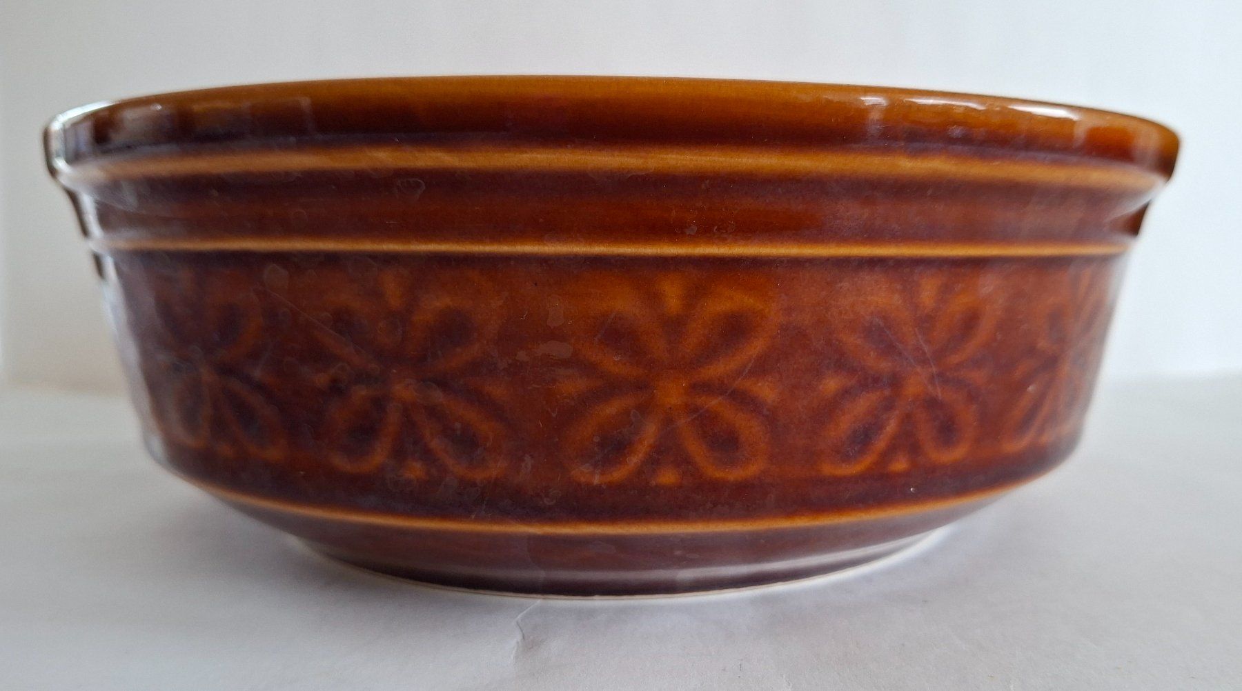 Ciotole: Grosse Vintage Style Schüssel 23cm – Usato da Opfikon venduto da Diversamente 1