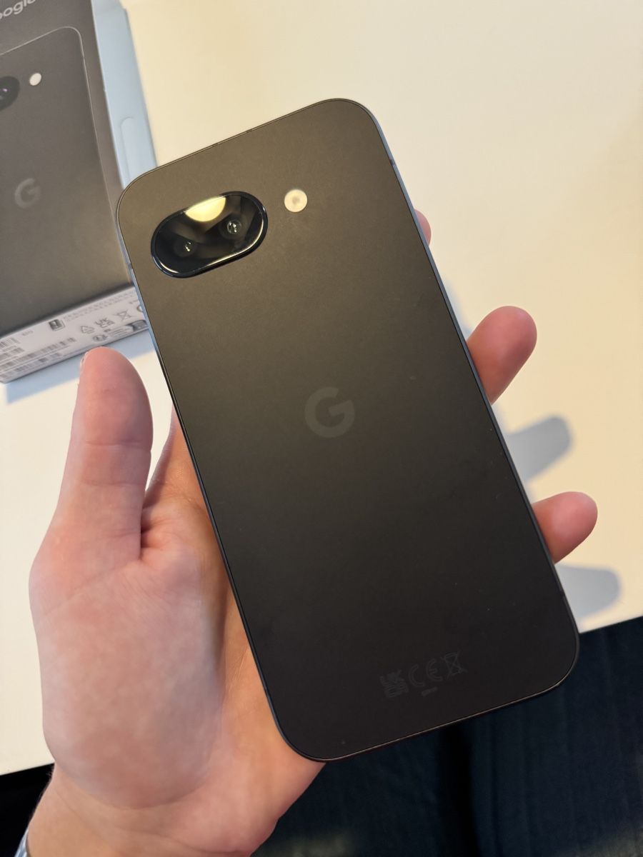 Google Telefoni cellulari / Smartphones: Google Pixel 9a – Nuovo (secondo la descrizione) da Winkel venduto da Lucie102 2