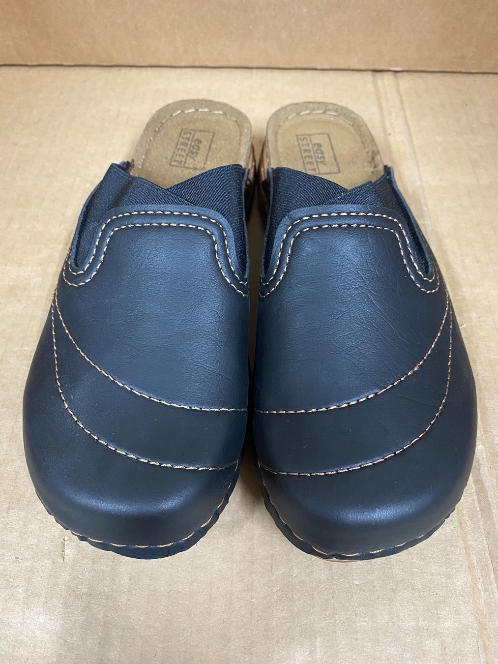 Herrenschuhe: Easy Street Pantoletten Grösse 37 – Neu (gemäss Beschreibung) aus Eschlikon TG von ArtRec