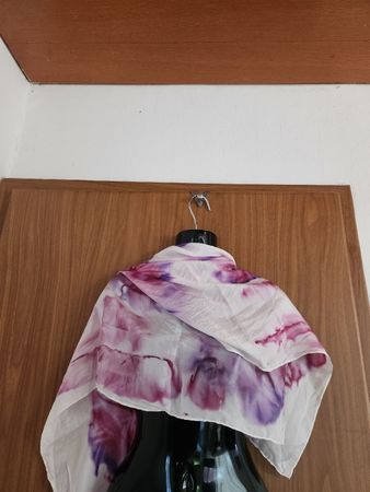 Foulard en soie Arty's motif floral 
