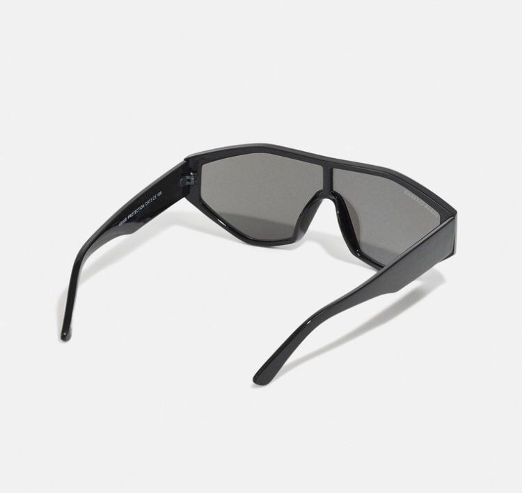 Occhiali & Lenti: Sonnenbrille Unisex Neu – Nuovo e nell'imballaggio originale da Biel/Bienne venduto da Bolagol9 1