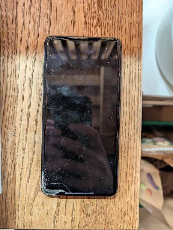 Google Handys / Smartphones: Google Pixel 2XL (Defekt) – Gebraucht aus Bern von fpa-92 2