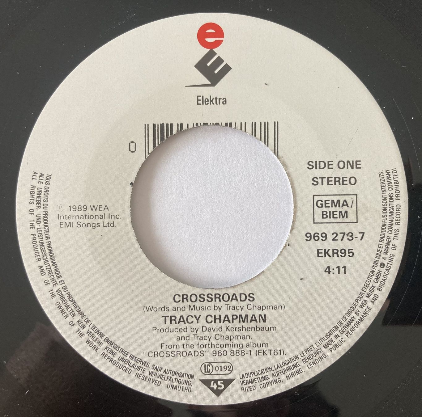 Vinyles: TRACY CHAPMAN - CROSSROADS – D'occasion à Bottens par hotter-than-hell 2