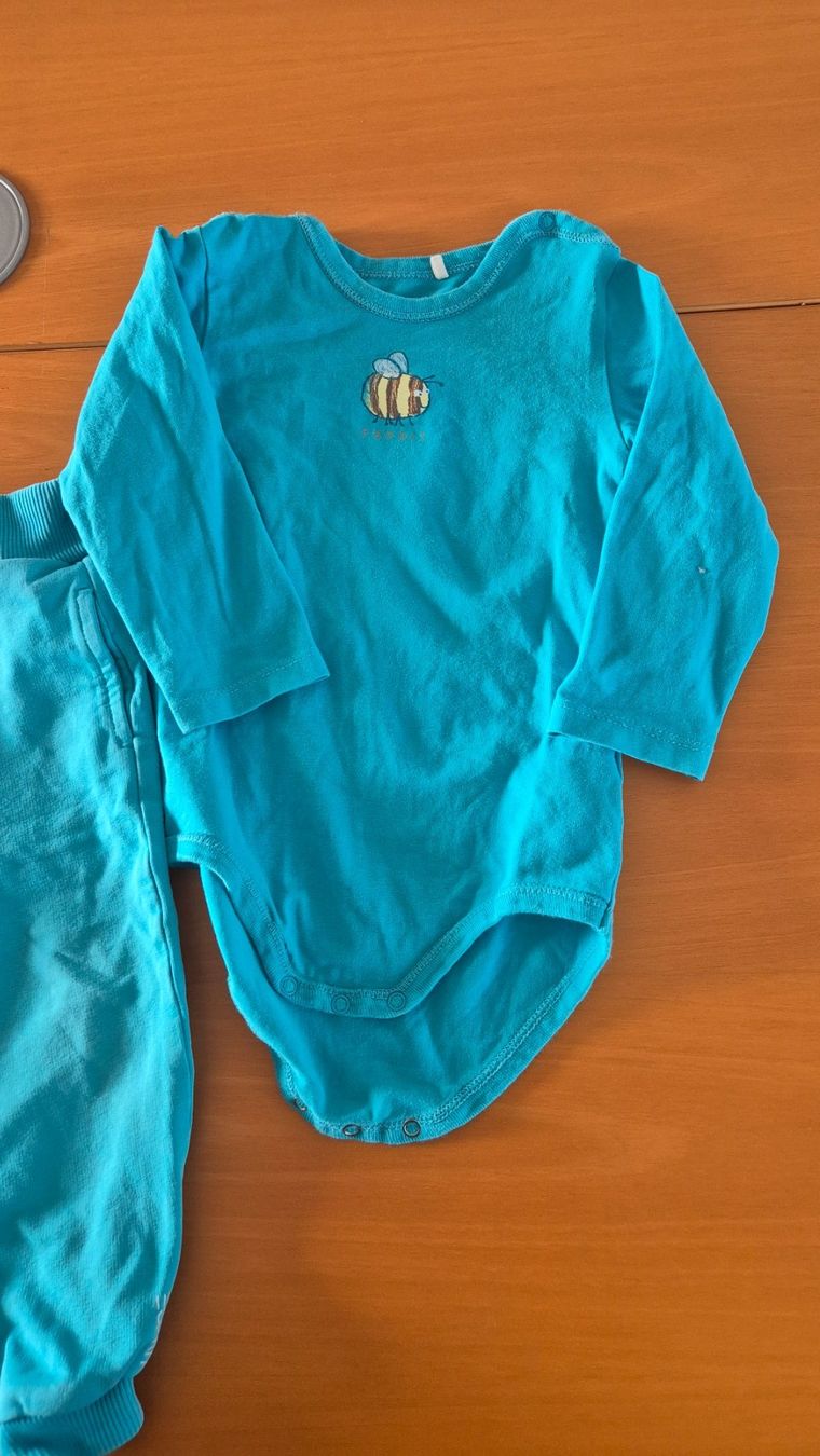 Esprit Kleiderpakete & -sets: Magnifique ensemble ESPRIT, taille 86 – Gebraucht aus Goumoens-la-Ville von cfaIII 3