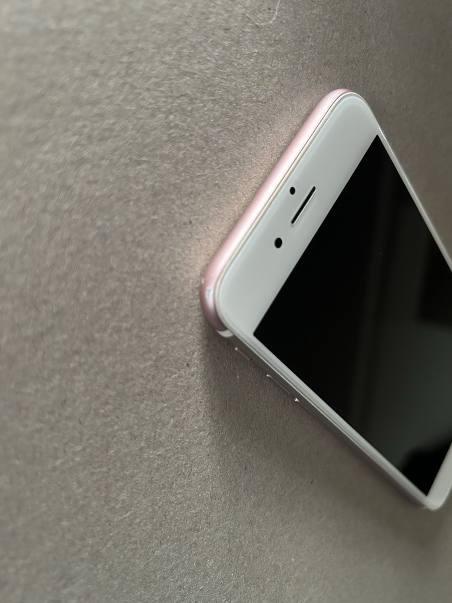 Apple Telefoni cellulari / Smartphones: iPhone 6s Rose Gold – Usato da Leuzigen venduto da nora999 3