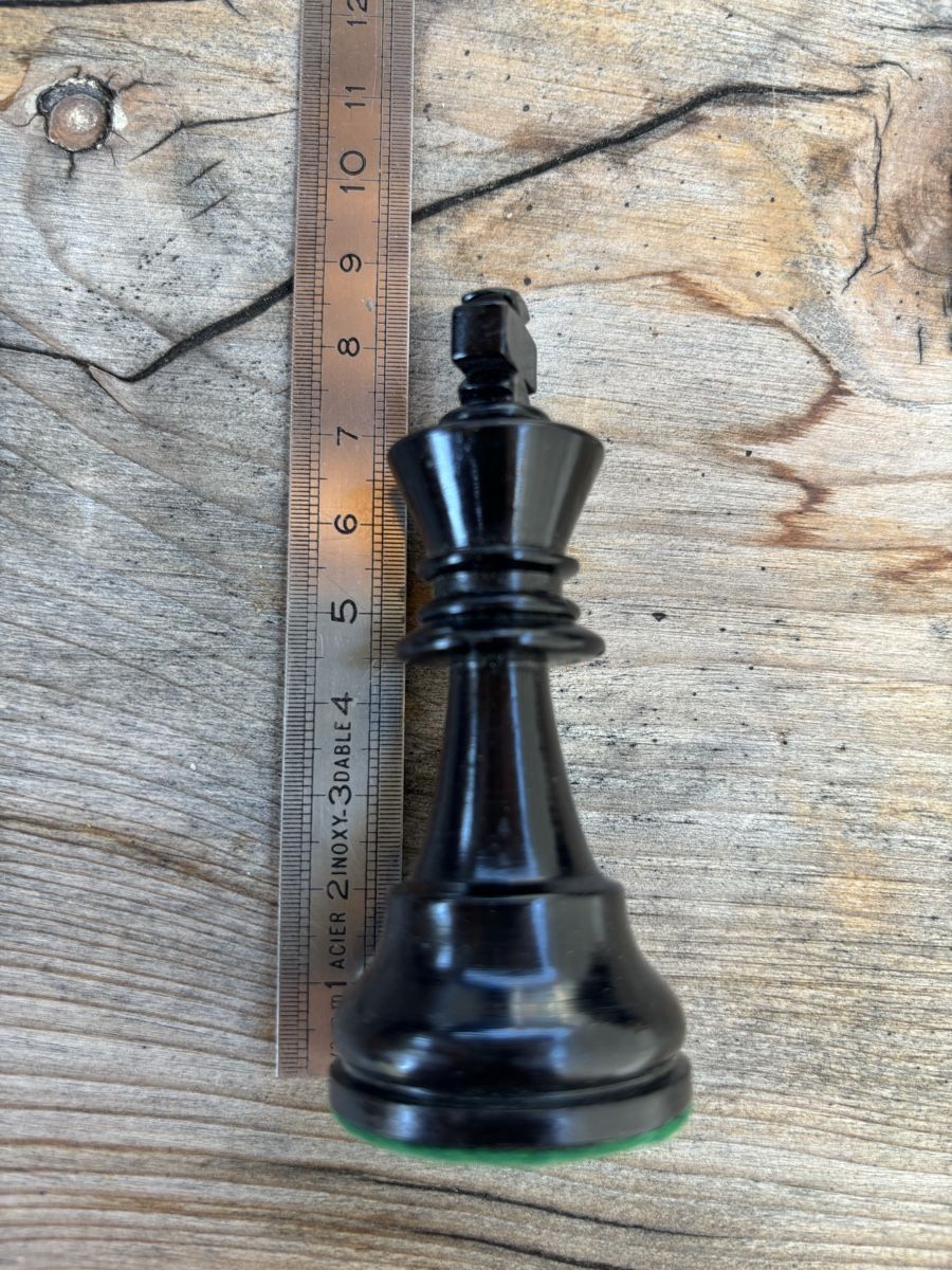 Giochi: Schachfiguren komplett mit Kasten – Usato da Würenlos venduto da Ashley24 5